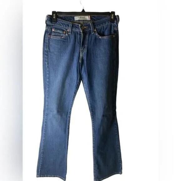 Levi's Jeans Bootcut Womens Size 6 Long Straight Leg Stretch Dark Wash Denim - Picture 1 of 9